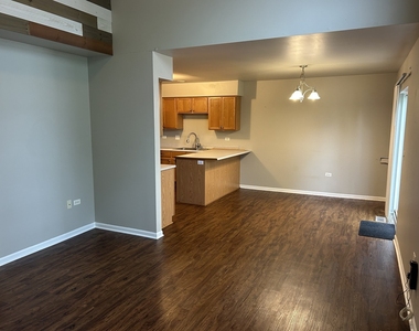 538 Mallard Lane - Photo Thumbnail 2