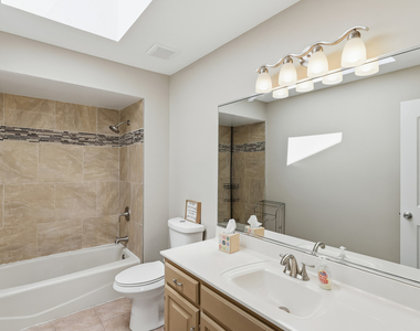 19211 Brompton Court - Photo Thumbnail 26