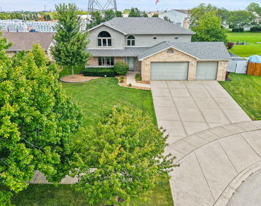 19211 Brompton Court - Photo Thumbnail 1