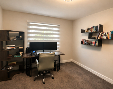900 Ashley Court - Photo Thumbnail 22