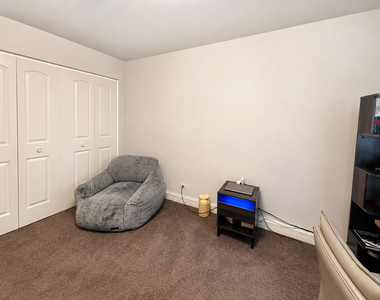 900 Ashley Court - Photo Thumbnail 24