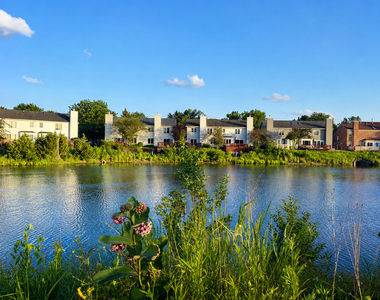 900 Ashley Court - Photo Thumbnail 32
