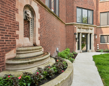 1333 W Estes Avenue - Photo Thumbnail 15