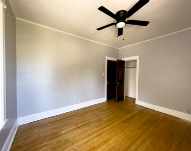 1222 W Rosemont Avenue - Photo Thumbnail 11