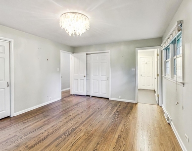 125 N Prospect Avenue - Photo Thumbnail 9