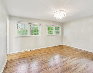 125 N Prospect Avenue - Photo Thumbnail 8