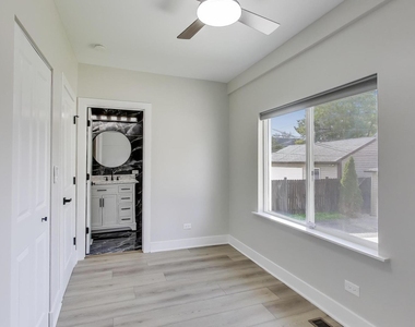 1912 S 4th Avenue - Photo Thumbnail 13