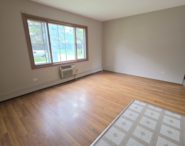 1335 Abbott Drive - Photo Thumbnail 6