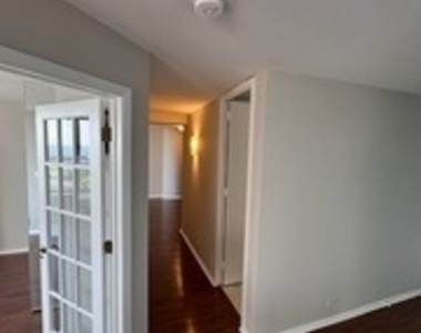 505 N Lake Shore Drive - Photo Thumbnail 10