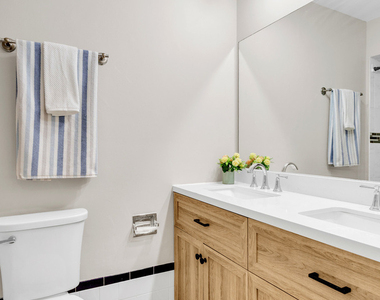 2711 Hobson Road - Photo Thumbnail 24