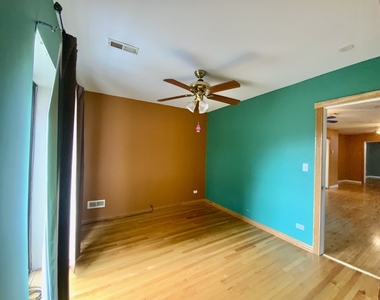 4351 N Western Avenue - Photo Thumbnail 5