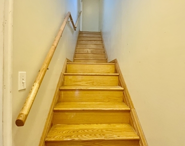 4351 N Western Avenue - Photo Thumbnail 16