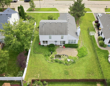 10570 Wing Pointe Drive - Photo Thumbnail 33
