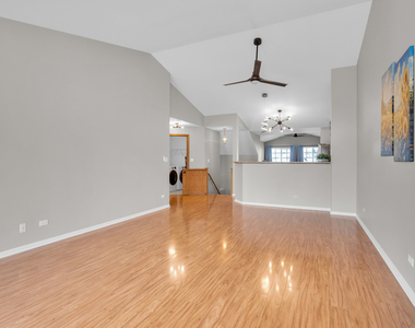 239 Camel Bend Court - Photo Thumbnail 10
