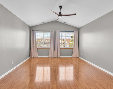 239 Camel Bend Court - Photo Thumbnail 8