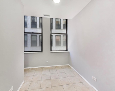 740 S Federal Street - Photo Thumbnail 15