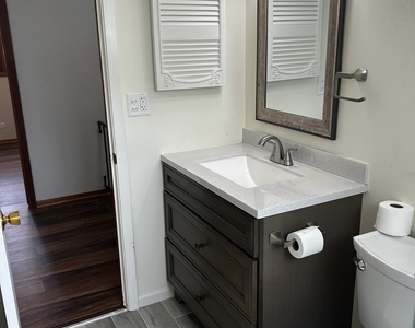 1707 Cherrywood Lane - Photo Thumbnail 6