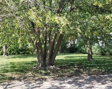 3402 Winnetka Road - Photo Thumbnail 17