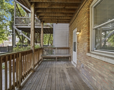 626 W Buckingham Place - Photo Thumbnail 24
