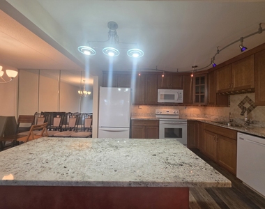 375 Plum Creek Drive - Photo Thumbnail 14