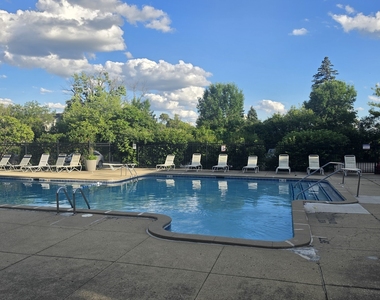 375 Plum Creek Drive - Photo Thumbnail 20