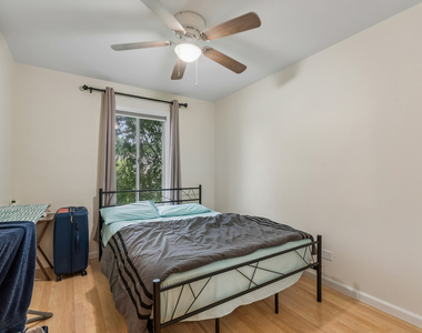 298 Danbury Drive - Photo Thumbnail 7