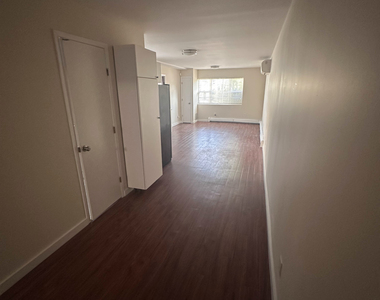 222-30 100th Avenue - Photo Thumbnail 3