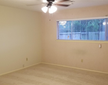 8807 Leader Street - Photo Thumbnail 10