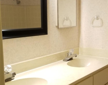 8807 Leader Street - Photo Thumbnail 15