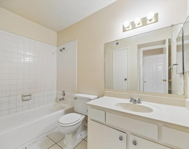 10101 S Gessner Road - Photo Thumbnail 7