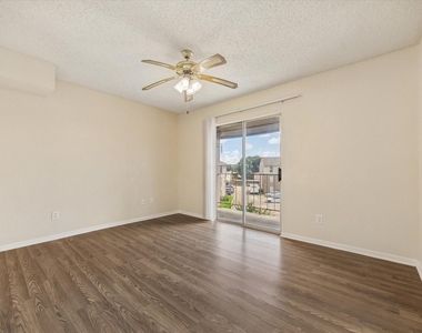 10101 S Gessner Road - Photo Thumbnail 6
