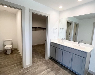 1830 Plantation Place - Photo Thumbnail 14