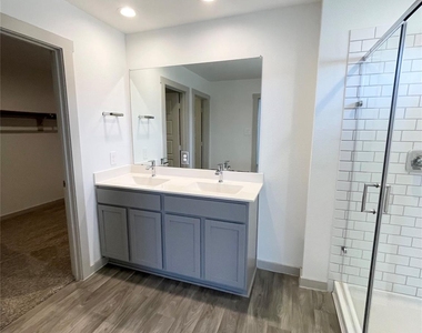 1830 Plantation Place - Photo Thumbnail 13