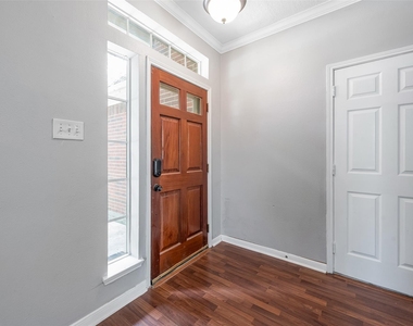 3306 Autumn Forest Drive - Photo Thumbnail 1