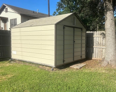 428 10th Avenue North - Photo Thumbnail 7