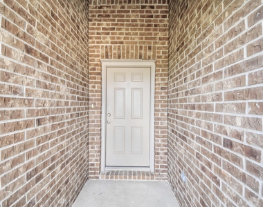 3314 Zephyr Park Ln - Photo Thumbnail 3