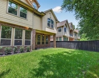 51 Banbury Court - Photo Thumbnail 37