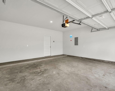 27839 Western Creek Ct - Photo Thumbnail 30