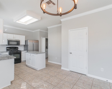 22519 Goss Spring Court - Photo Thumbnail 16