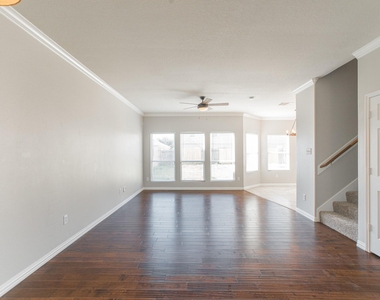 22519 Goss Spring Court - Photo Thumbnail 5
