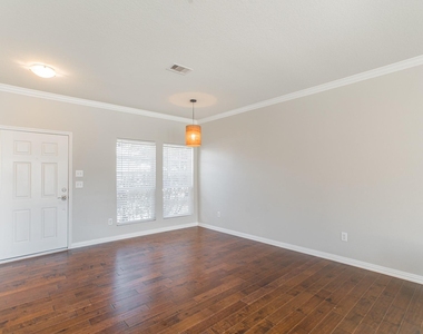 22519 Goss Spring Court - Photo Thumbnail 8