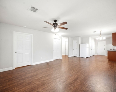 11723 Greenmesa Drive - Photo Thumbnail 6