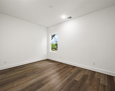 6538 Goldspier Dr - Photo Thumbnail 20