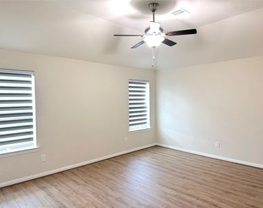 19702 Indigo Bush Drive - Photo Thumbnail 12