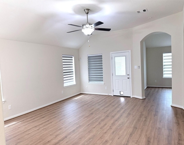 19702 Indigo Bush Drive - Photo Thumbnail 10