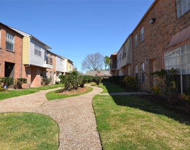 9200 W Bellfort Avenue - Photo Thumbnail 38
