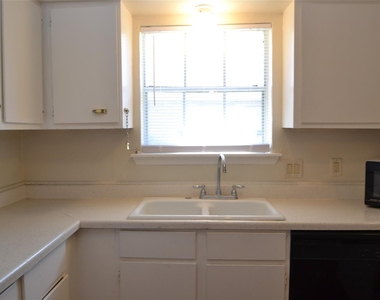 9200 W Bellfort Avenue - Photo Thumbnail 22