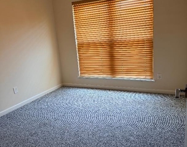 2411 Woodwind Rd - Photo Thumbnail 11
