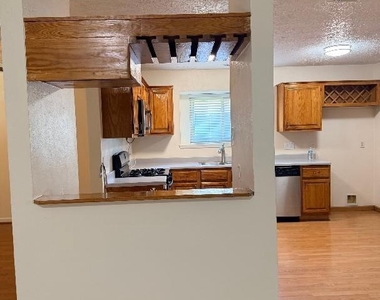 2411 Woodwind Rd - Photo Thumbnail 9