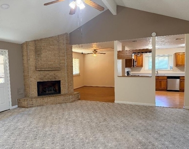2411 Woodwind Rd - Photo Thumbnail 2